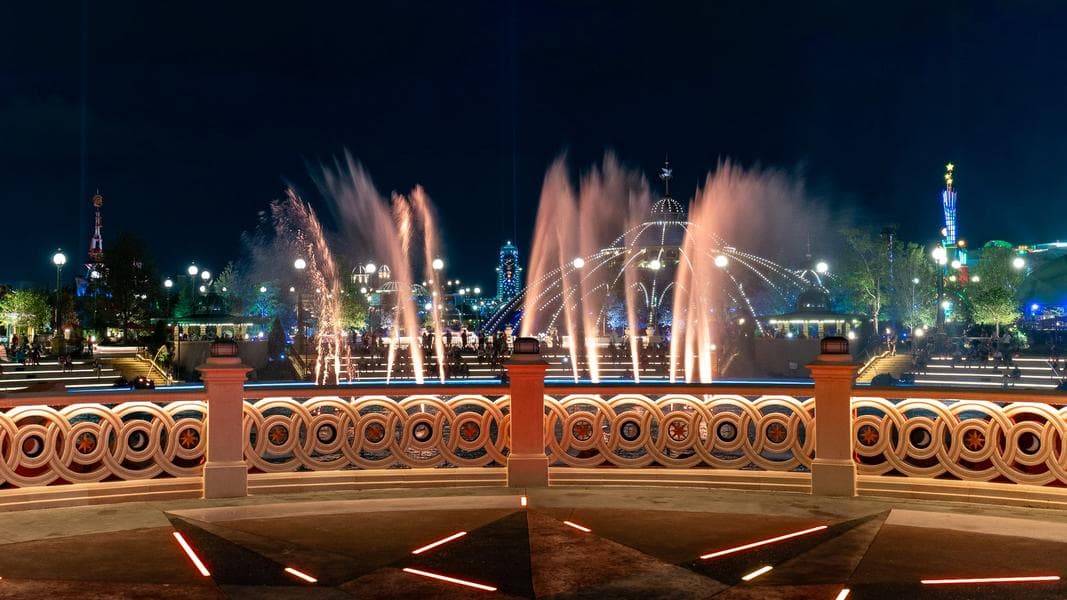 Universal Moves Closer to Possible Nighttime Show with Job Postings for Firework Techs