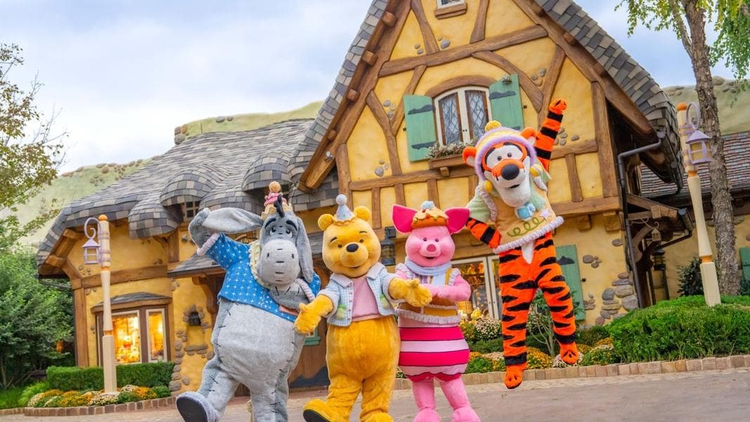 Disney Winter Frostival and Festivities Return to Shanghai Disney Resort