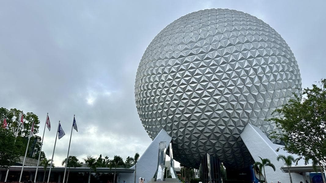 PHOTO REPORT: EPCOT 9/9/2025 (Pin Tuesday, Sunshine Seasons New Signs, A Rant on The Odyssey, and More)