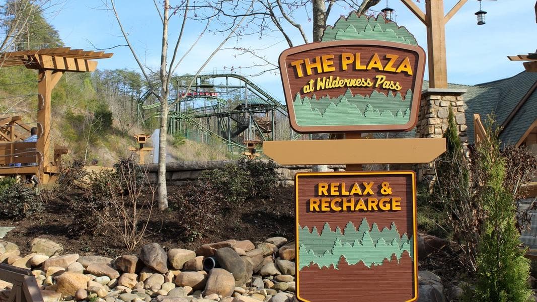 Dollywood 2018 Opening Weekend Update