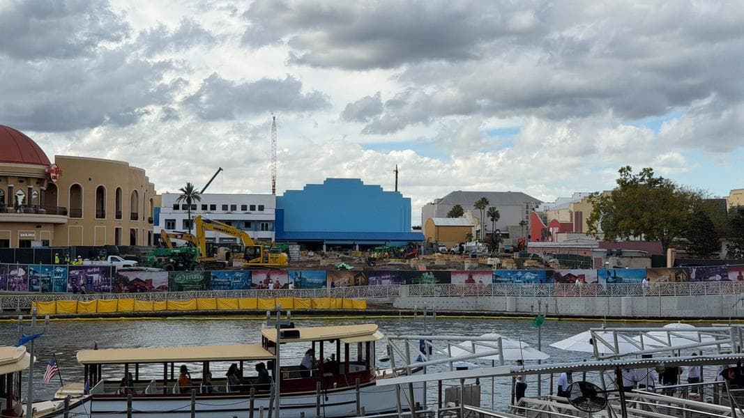 Structure Rises for Fast & Furious Hollywood Drift at Universal Orlando