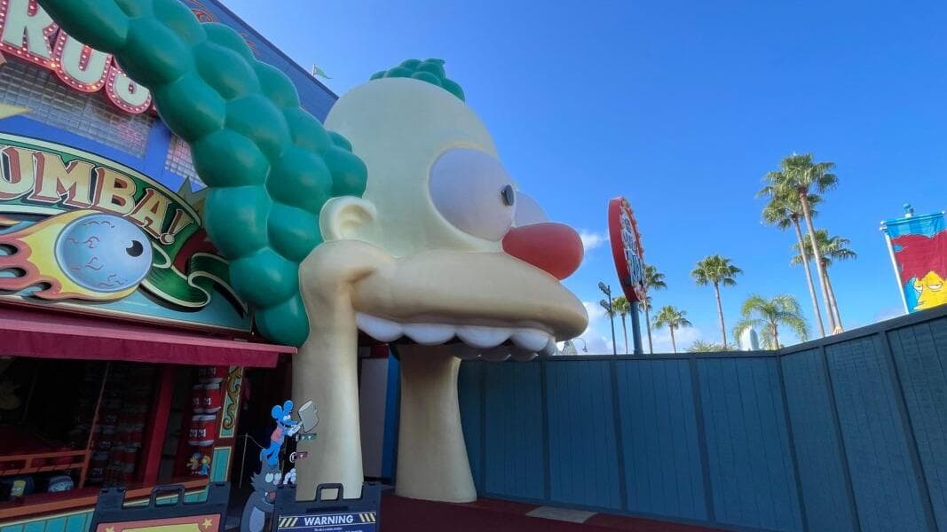 Dunk or Flunk Returns, The Simpsons Ride Entrance Reopens as Construction Continues in Springfield at Universal Studios Florida