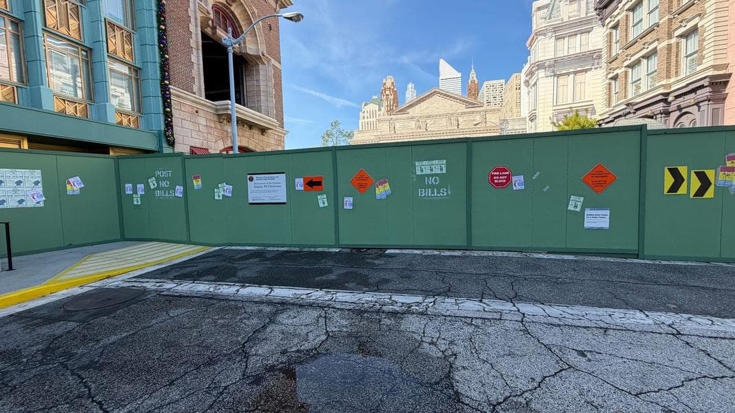 Blues Brothers, Back to the Future, and Mr. Tape Posters Added to Rip Ride Rockit Construction Walls