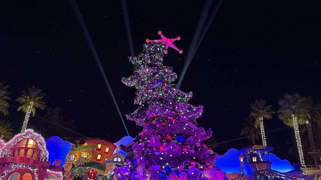 Grinchmas Arrives at Universal Studios Hollywood