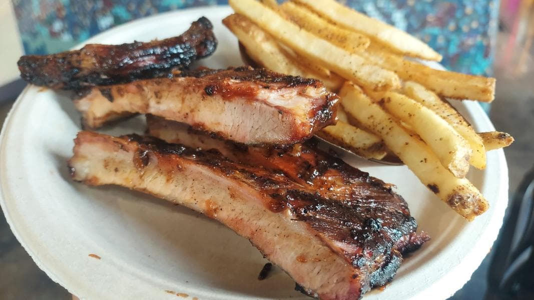 SeaWorld Orlando All-Day Dining Plan: Cost, tips, & full-day review