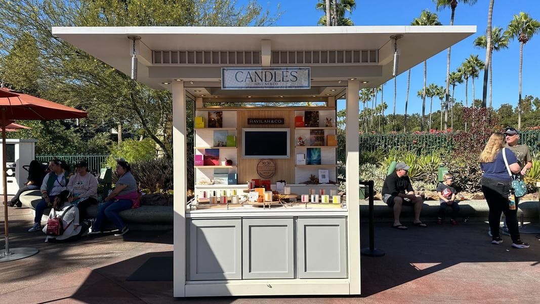 Havilah & Co. Candles Opens Kiosk at Downtown Disney District