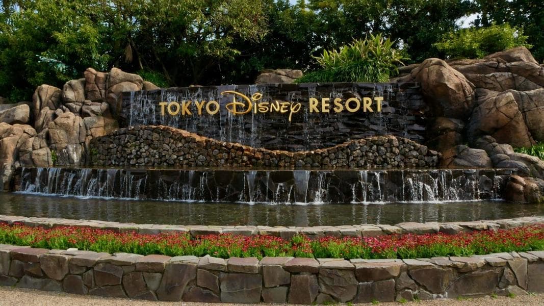 Tokyo Disney Resort Adds August 2025 Refurbishments to Calendar