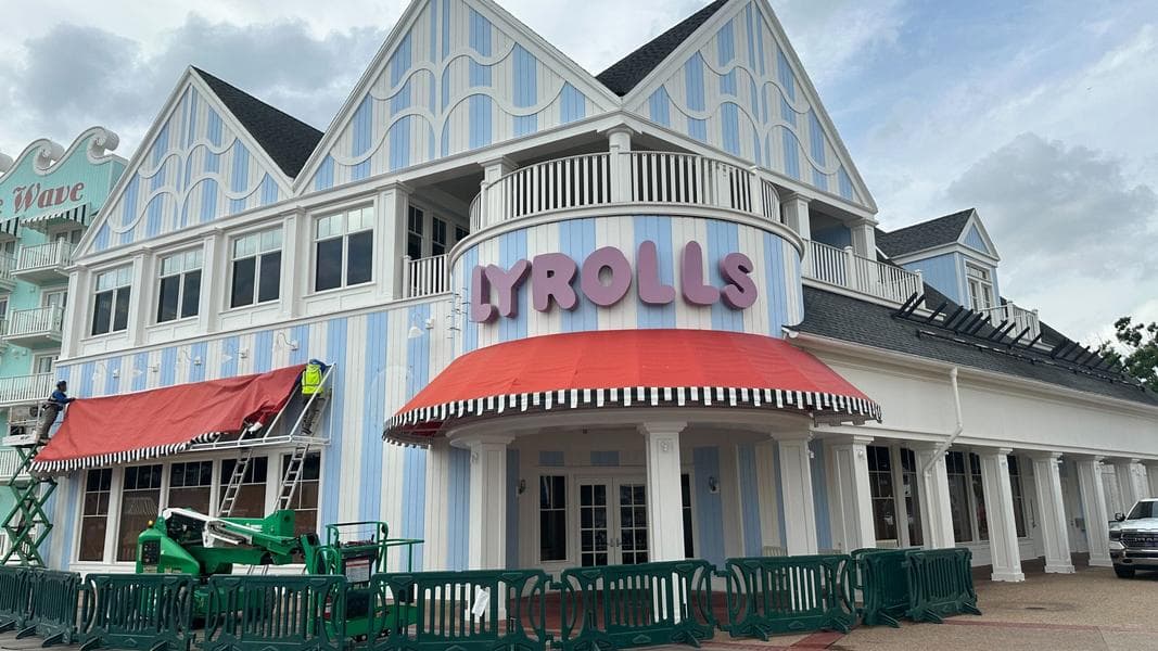 Jellyrolls Awnings & Signage Come Down at Disney’s BoardWalk