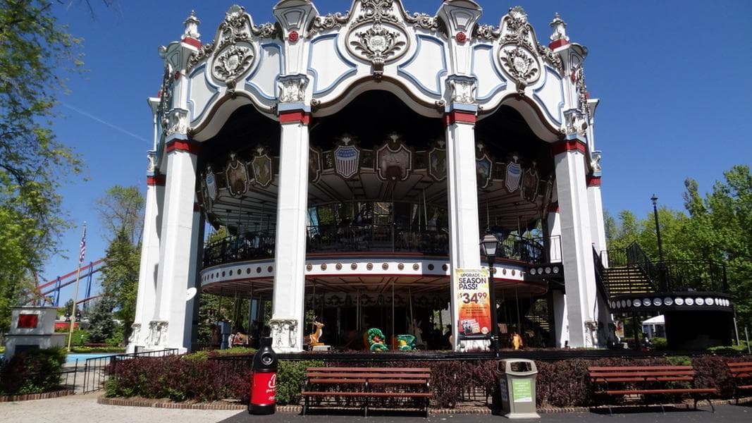 Six Flags Great America 2012 Update