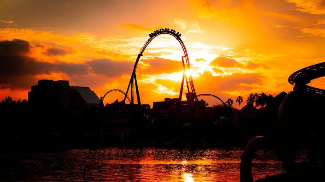 Jurassic World VelociCoaster: 4 things we’re most excited about