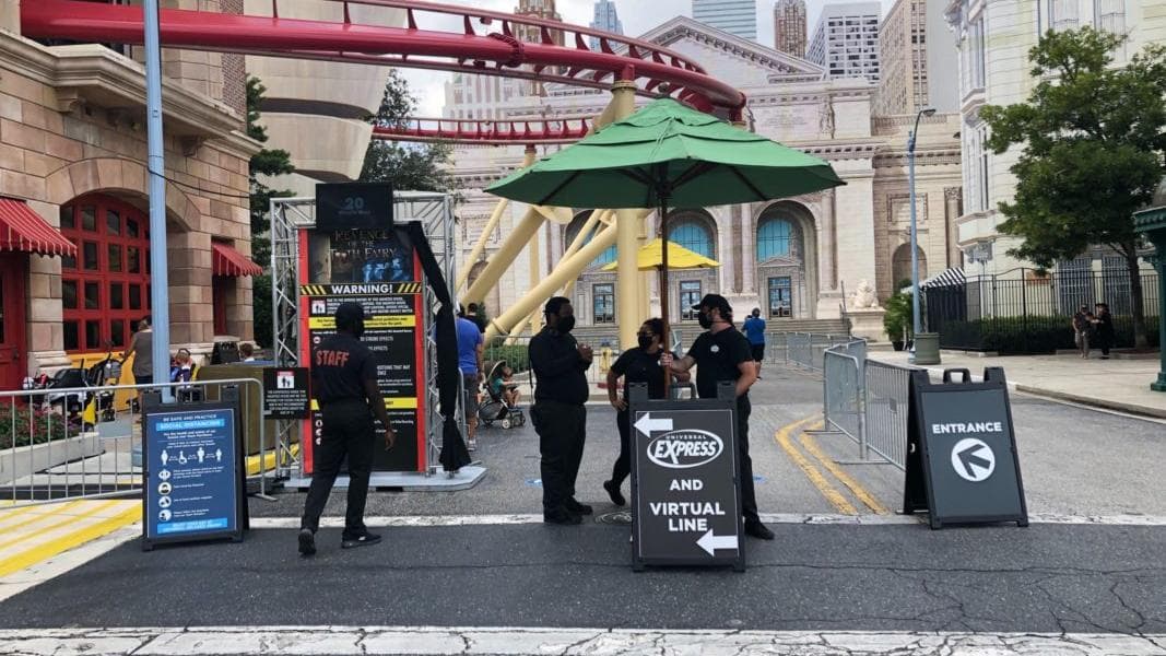 PHOTOS: Universal Studios Florida Adds Express and Stand-By Queues at Haunted Houses
