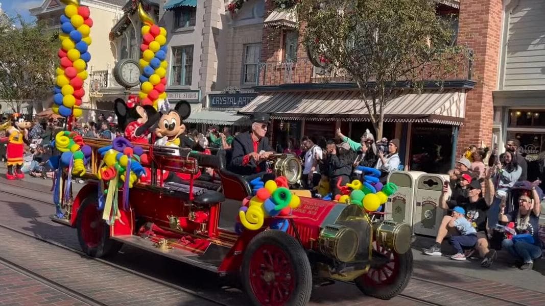 PHOTOS, VIDEO: See Mickey and Minnie’s 96th Birthday Cavalcade at Disneyland Park