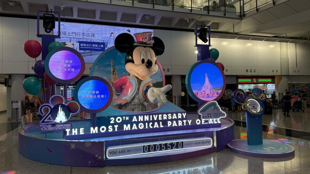PHOTOS: 10-Foot Mickey Mouse Statue at Hong Kong Airport Celebrates Hong Kong Disneyland 20th Anniversary