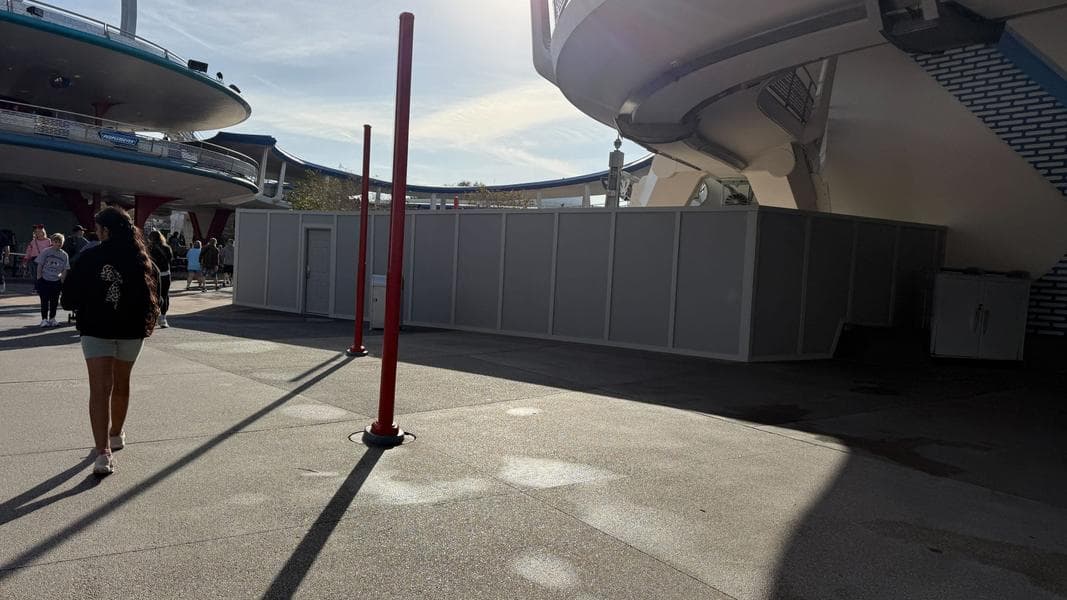 Construction Walls Go Up at Buzz Lightyear’s Space Ranger Spin Entrance for New Signage