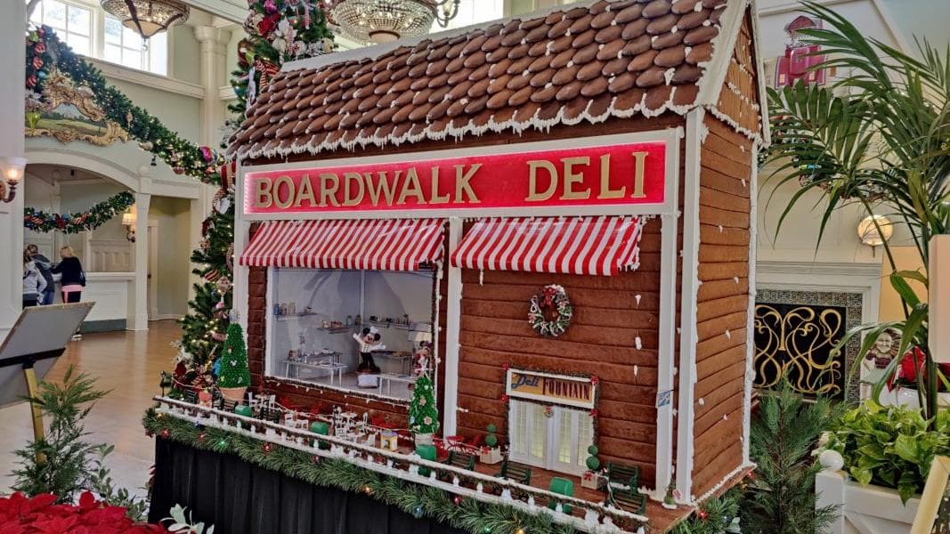 PHOTO REPORT: EPCOT 11/17/22 (40th Anniversary Ears, Remy’s Ratatouille Adventure Spirit Jersey, BoardWalk Inn Gingerbread Display, & More)