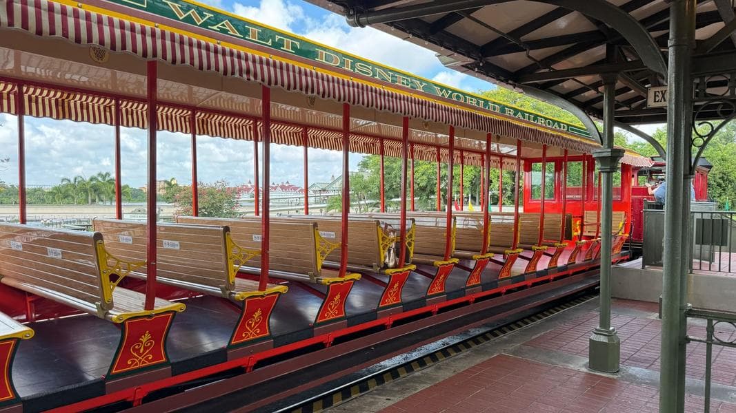 PHOTOS, VIDEO: Walt Disney World Railroad Begins ‘Shuttle Mode’ Operations at Magic Kingdom, New Narration Features Stitch