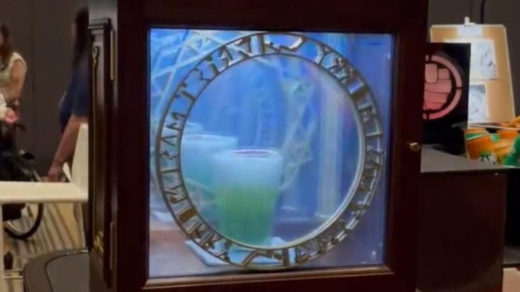 Two New Cocktails and Dr. Strange Prop Revealed for Bleecker Street Lounge in Disneyland Paris