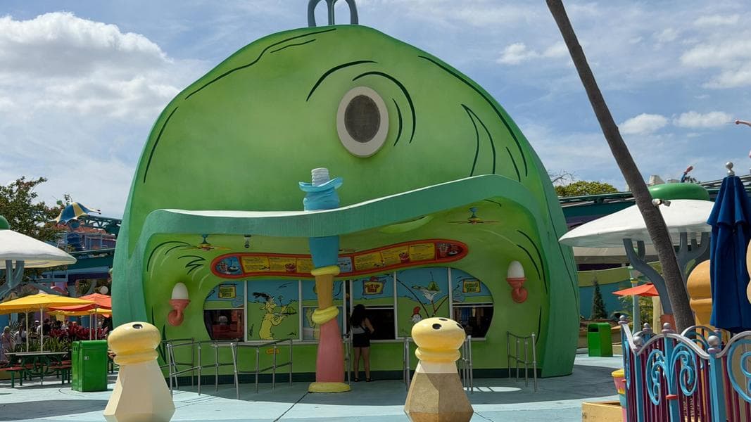 Scrim Removed From Green Eggs and Ham Cafe, Sign Still Missing at Islands of Adventure