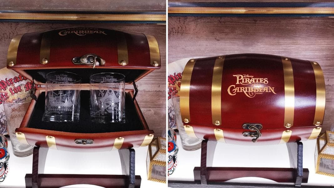 Pirates of the Caribbean Souvenir Glass Set by Arribas Brothers at Magic Kingdom