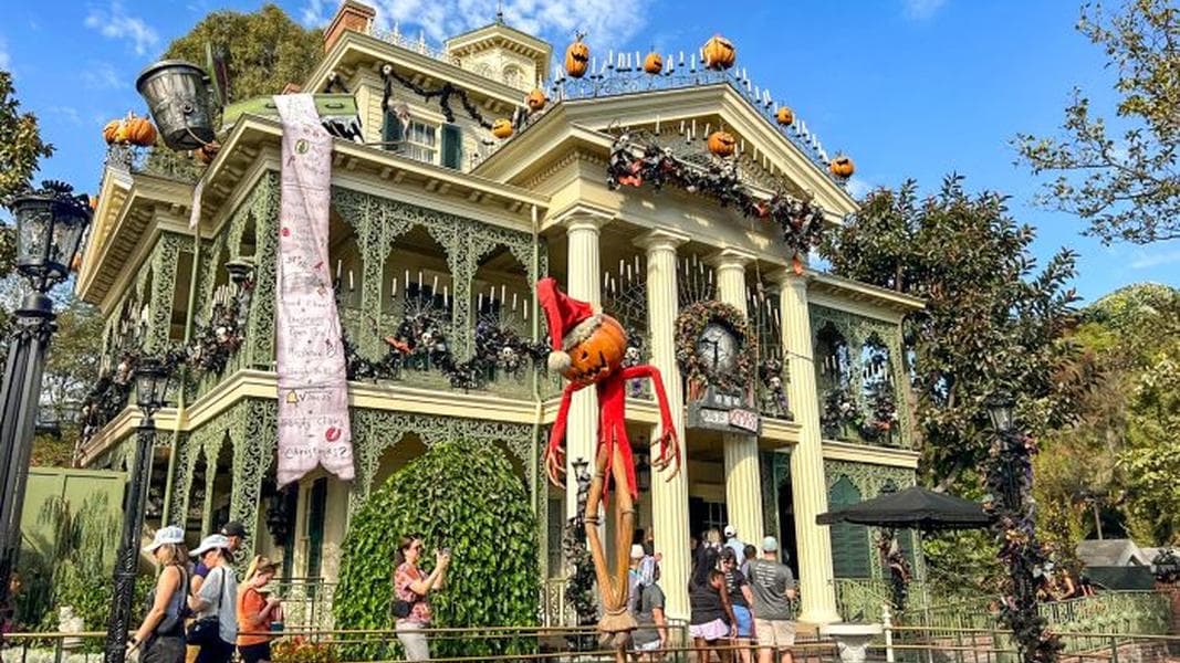 HEADS UP! 3 Fan-Favorite Disney Attractions Will Temporarily CLOSE in January