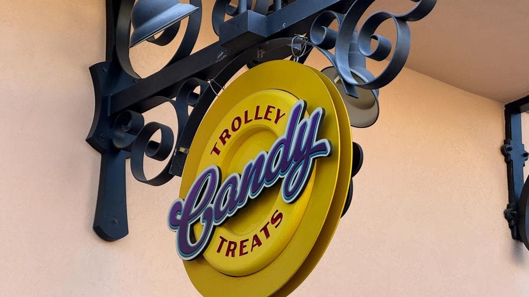 Trolley Treats Construction Walls Come Down, Revealing New Flat Sign at Disney California Adventure