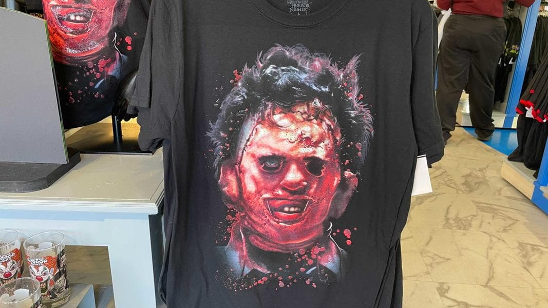 PHOTOS: New ‘Texas Chainsaw Massacre’ T-Shirt Carves Out a Spot at Universal Orlando Resort