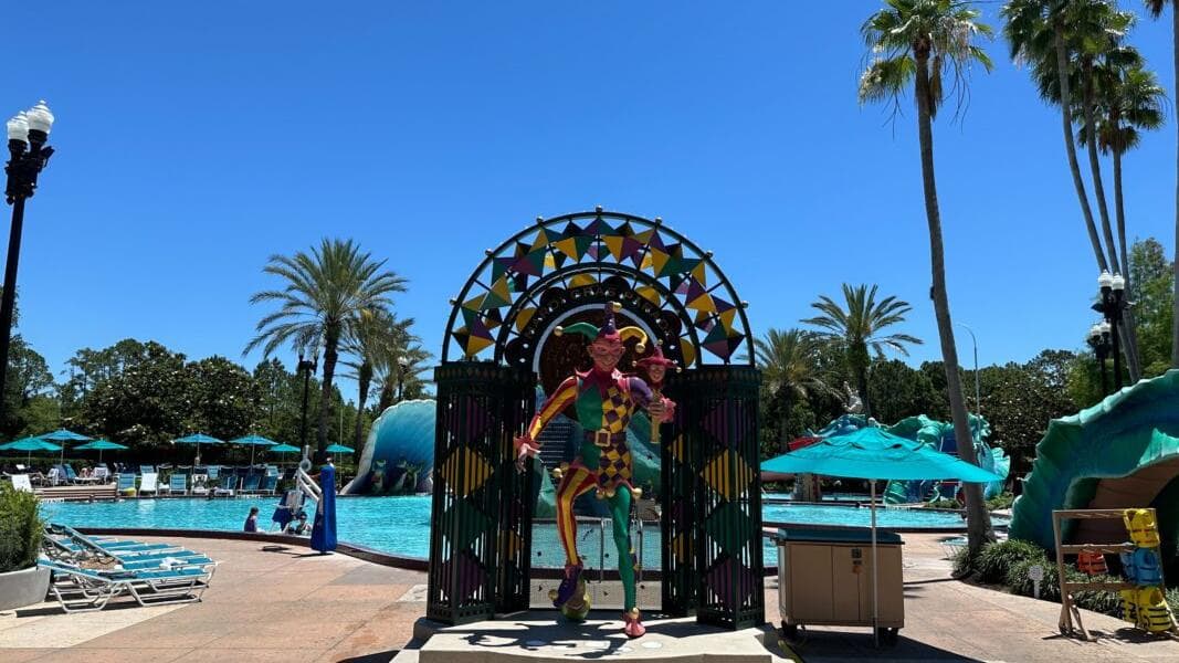 Disney’s Port Orleans French Quarter Pool & Mardi Grogs Bar Reopen After Refurbishment