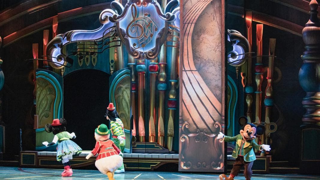 PHOTOS, REVIEW: New “Mickey’s Magical Music World” Stage Show at Tokyo Disneyland is a Truly Magical Experience