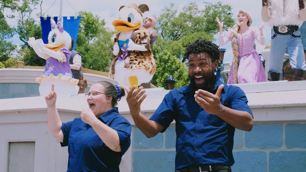 American Sign Language (ASL) interpreters at Disney World show | Video