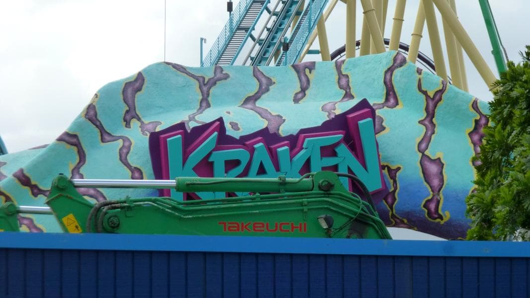SeaWorld Orlando Update: Infinity Falls Raft Ride Construction, Kraken Unleashed, and Dolphin Nursery