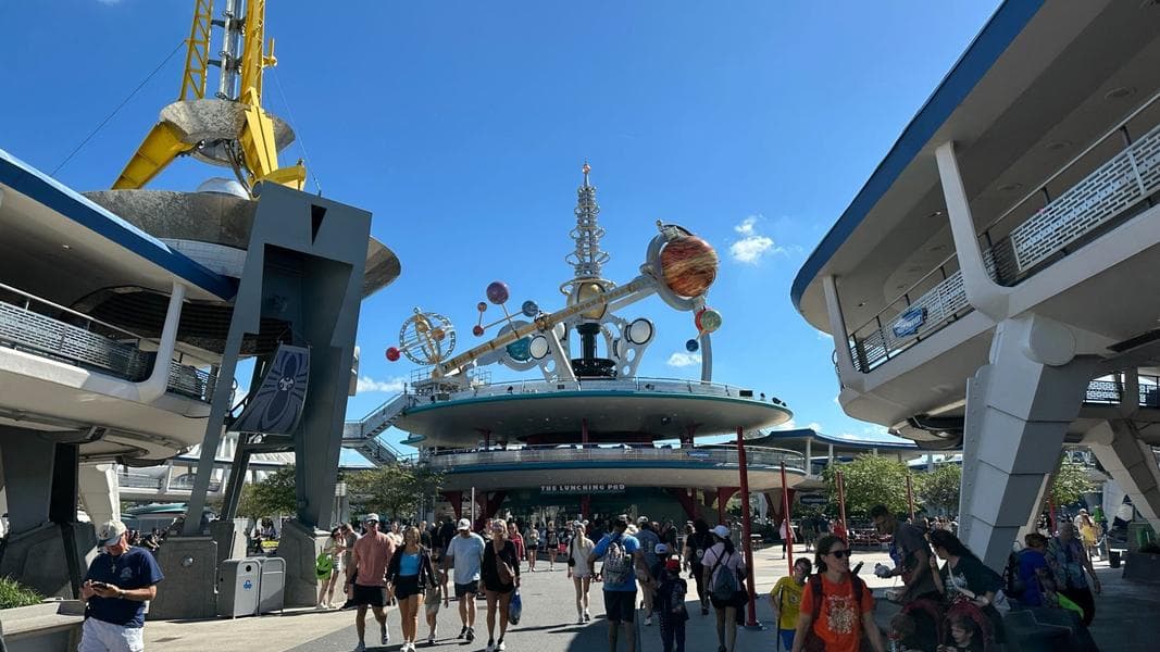 Astro Orbiter Ride Suffering from Major Malfunction Despite Recent Refurbishment