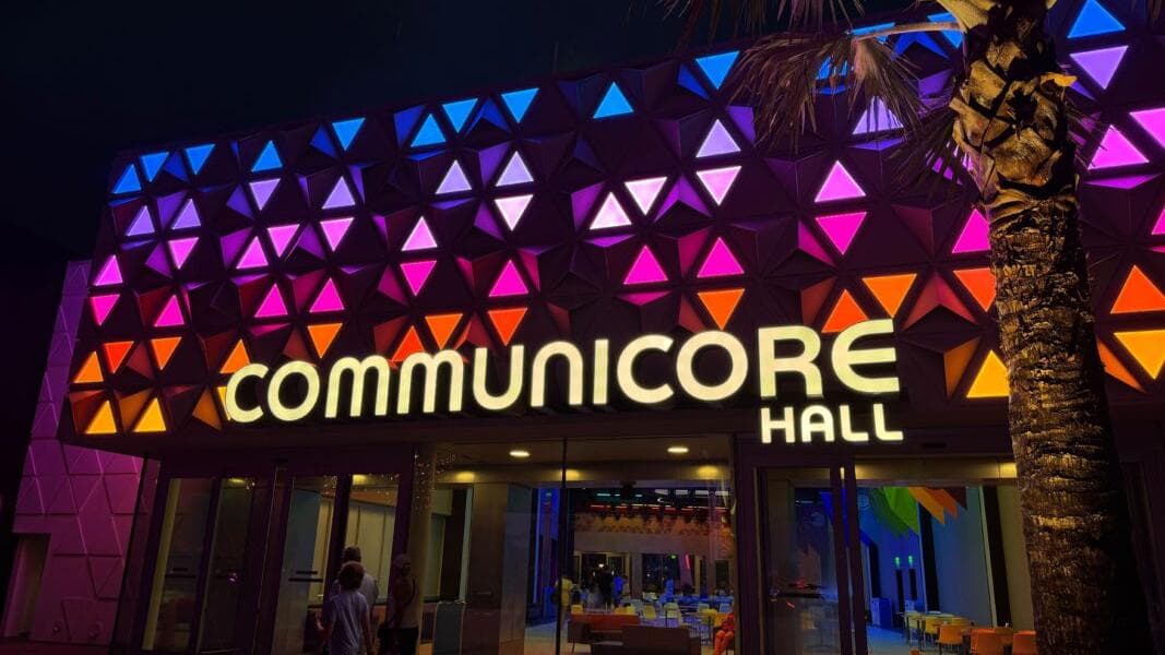 REVIEW: CommuniCore Hall & Plaza at EPCOT – Functional, But Fugly