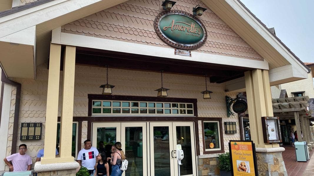 Full List of New Year’s Eve Menu Items & Special Meals Available at Walt Disney World