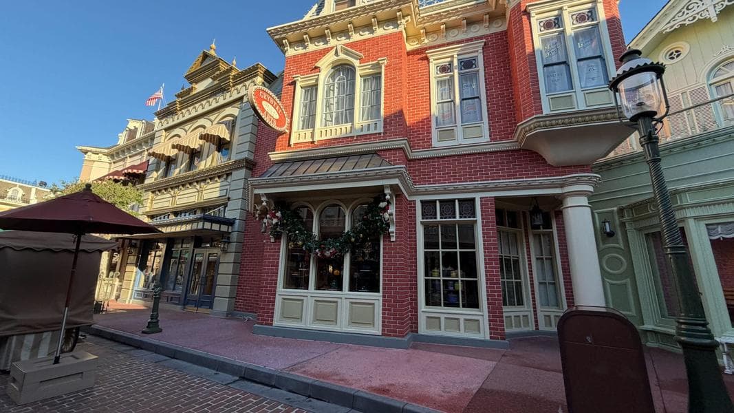 First Look at 2025 Mickey’s Very Merry Christmas Party-Exclusive Ornament by Arribas Brothers