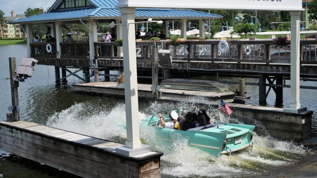 PHOTO REPORT: Disney Springs 7/5/20 (Jock Lindsey’s Hangar Bar Reopens, Huge Weekend Crowds, New Homecomin’ Moonshine Jug, New Masks, and More)