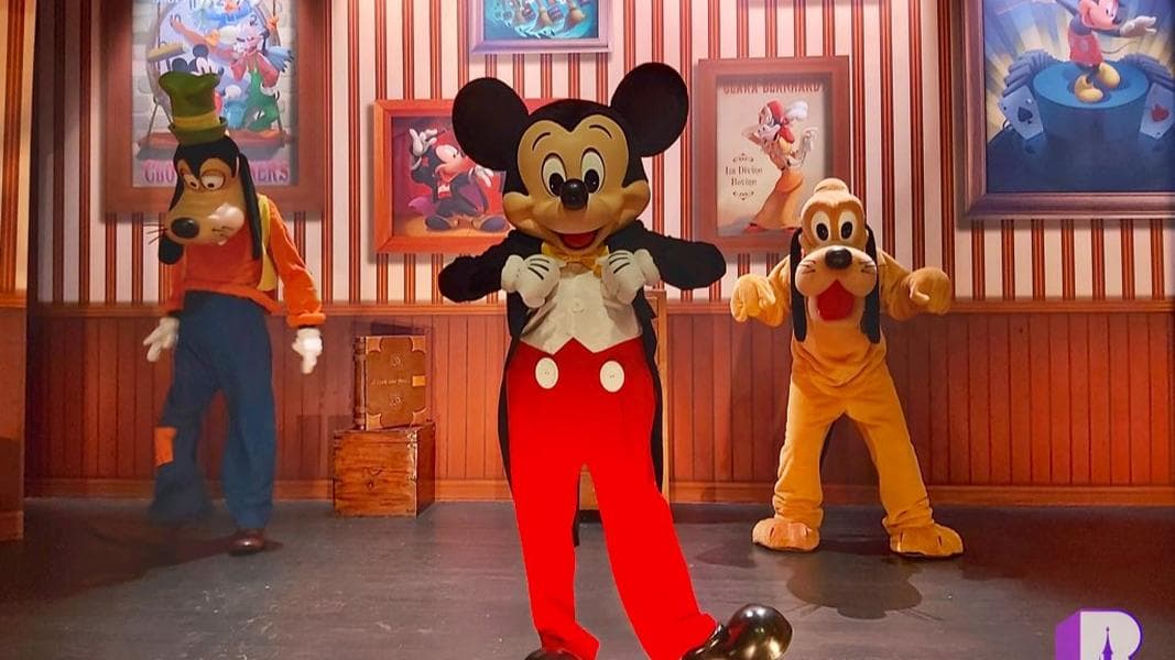 PHOTOS: Disneyland Paris Reopens With New “Selfie Spot” Character Photo Locations in Place of Traditional Meet & Greets