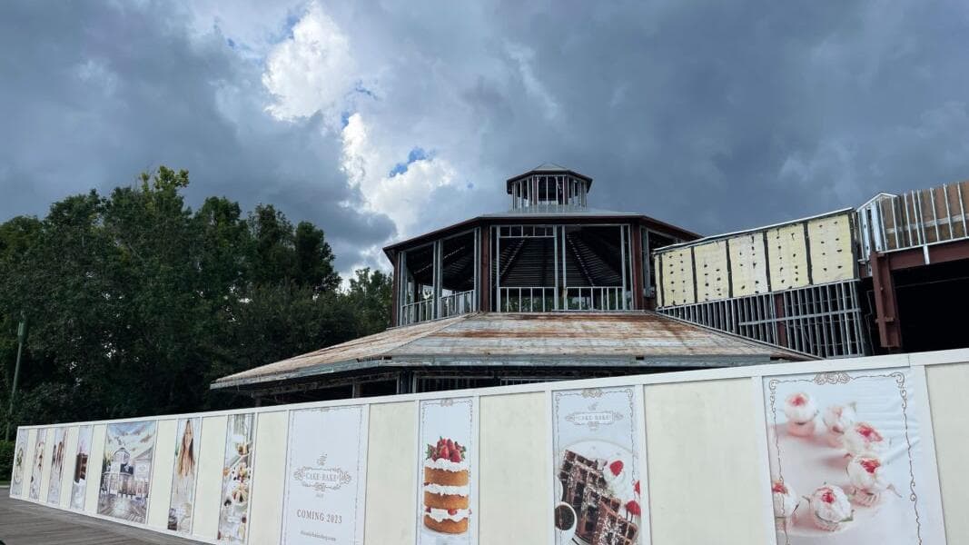 PHOTOS: Roof Shingles Removed for The Cake Bake Shop Construction at Disney’s Boardwalk