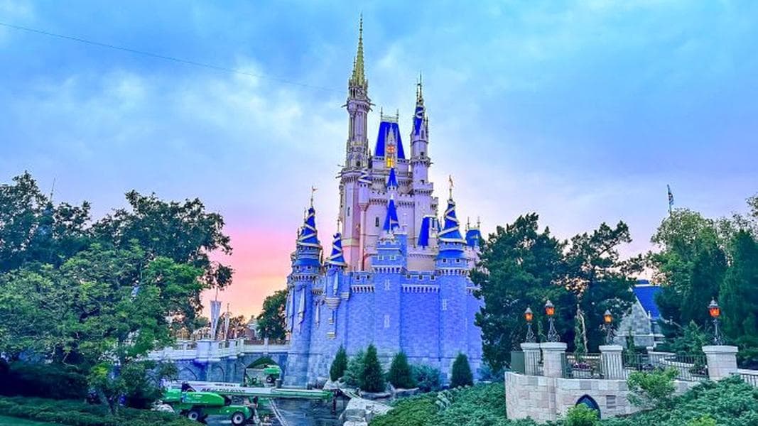 Visiting Disney World and Disneyland Pregnant – Ultimate Guide