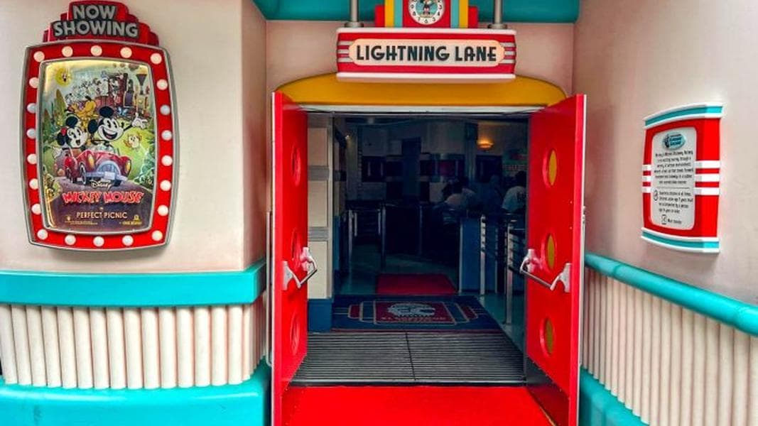2 MAJOR MISTAKES We Made with Lightning Lane Premier Pass – Watch Out For These in Disney World!