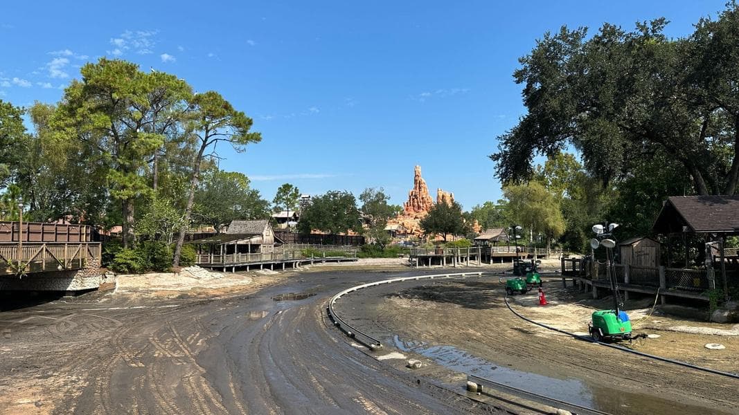 First Track Removed from Rivers of America at Disney World