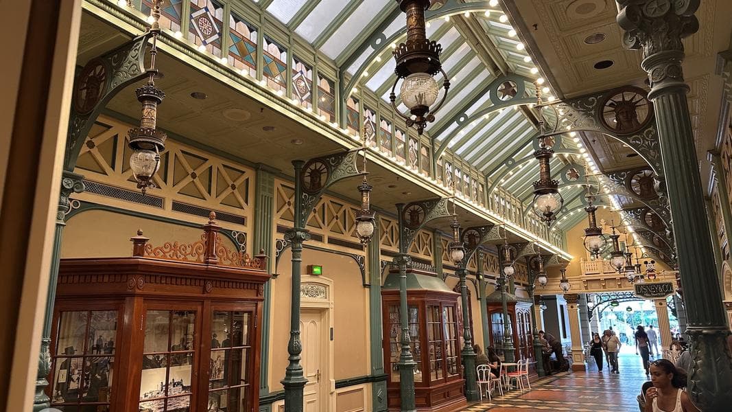 Ceiling Effect Restored in Main Street Arcades