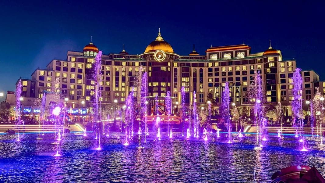 Universal Epic Universe ‘Still Looking Into’ Fireworks for Nighttime Fountain Show