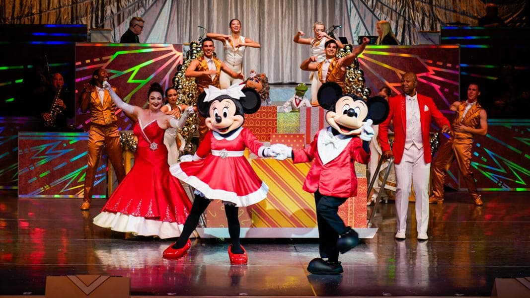 PHOTOS, VIDEO: ‘Disney Holidays in Hollywood’ Brings The Muppets to Disney Jollywood Nights at Disney’s Hollywood Studios