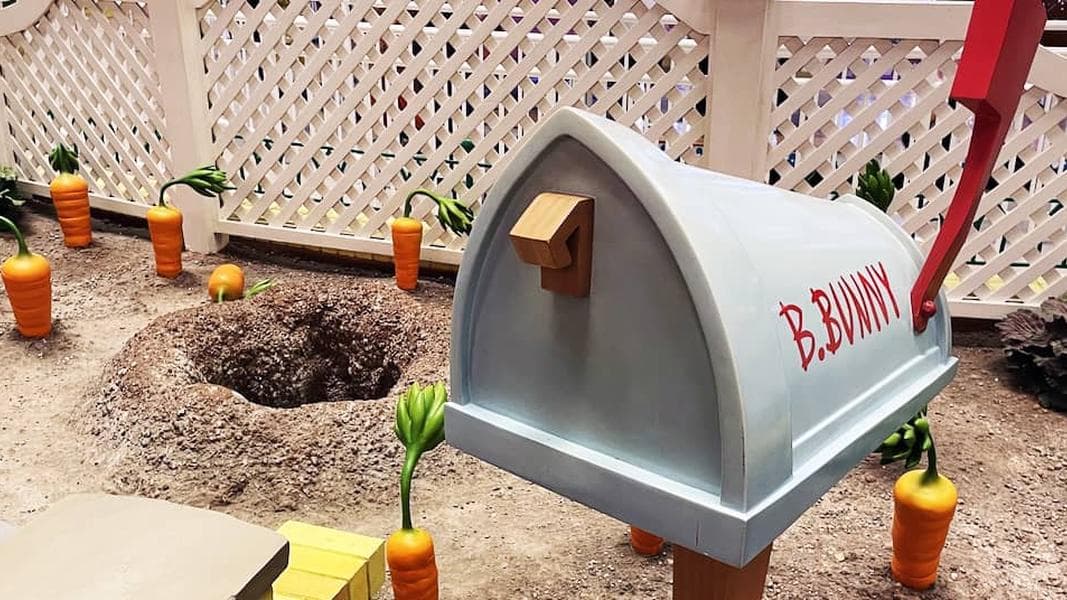 Rope Drop: Happy Easter - have a carrot?