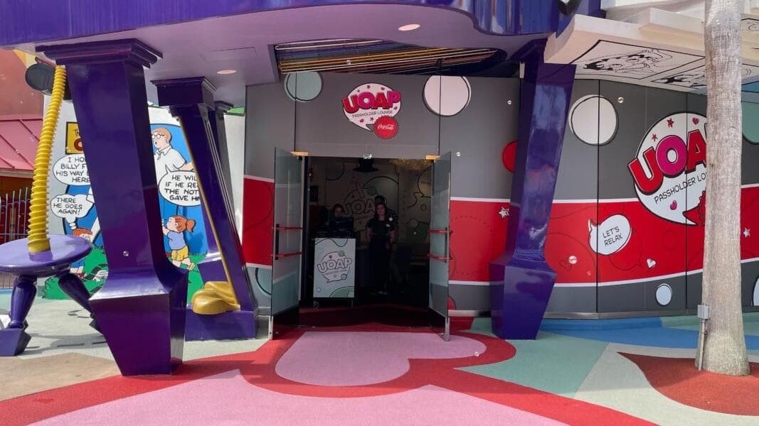 Passholder-Exclusive Dracula Meet and Greet at Universal Orlando Tomorrow