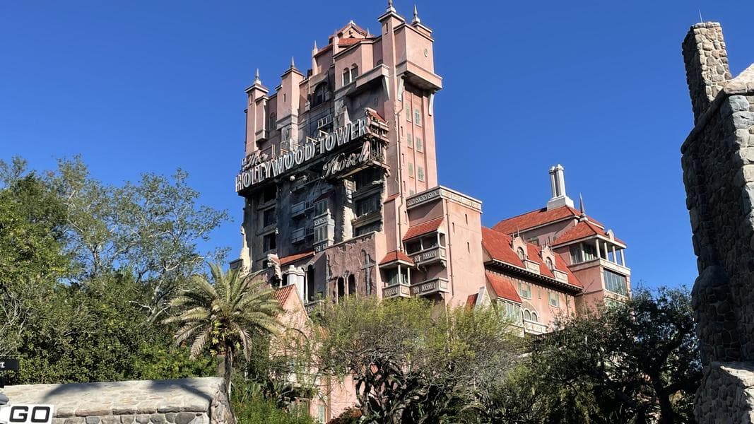 New Orange and Vanilla Shake Debuts at Hollywood Scoops, New ‘Pixar Maps’ Dooney & Bourke Collection, and More: Disney’s Hollywood Studios Photo Report 3/3/22