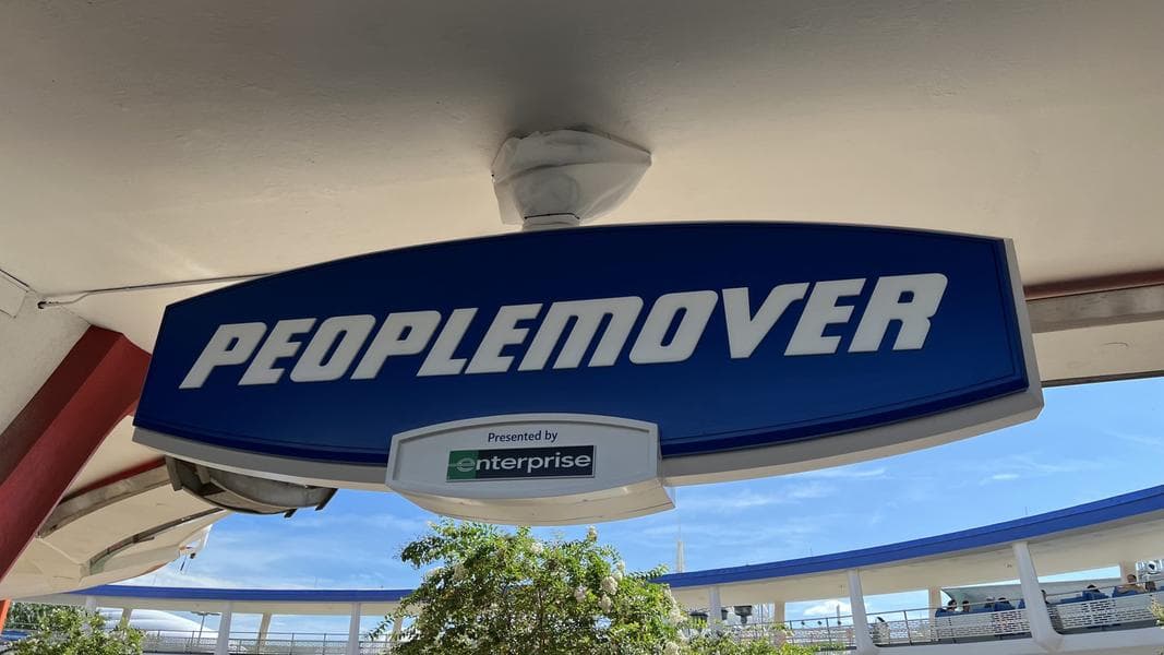 PHOTO REPORT: Magic Kingom 8/26/22 (PeopleMover Receives New Signage, Disney’s Grand Floridian Resort & Spa Loungefly, Halloween Treats, & More)