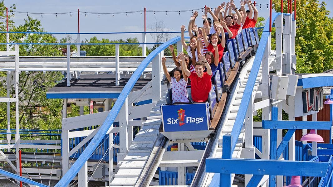 A-Z Coaster of the Week: Little Dipper at Six Flags Great America