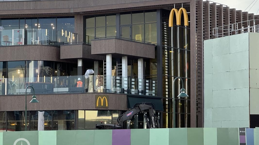 New McDonald’s Disney Village: Logo added to the exterior
