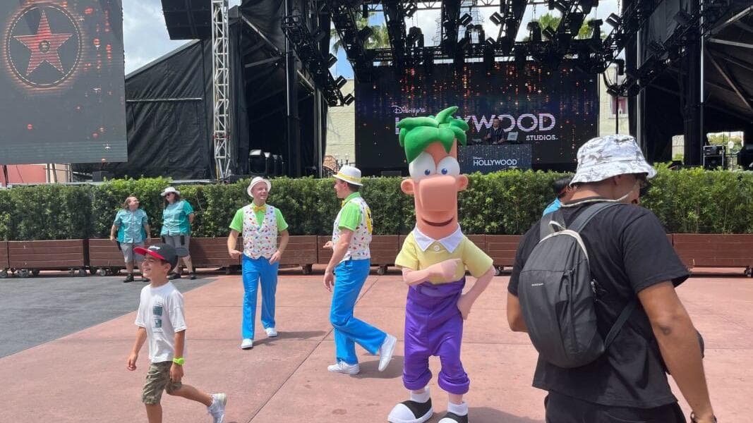PHOTOS: Disney’s Hollywood Studios Hosts Character Dance Party at Private Event Stage